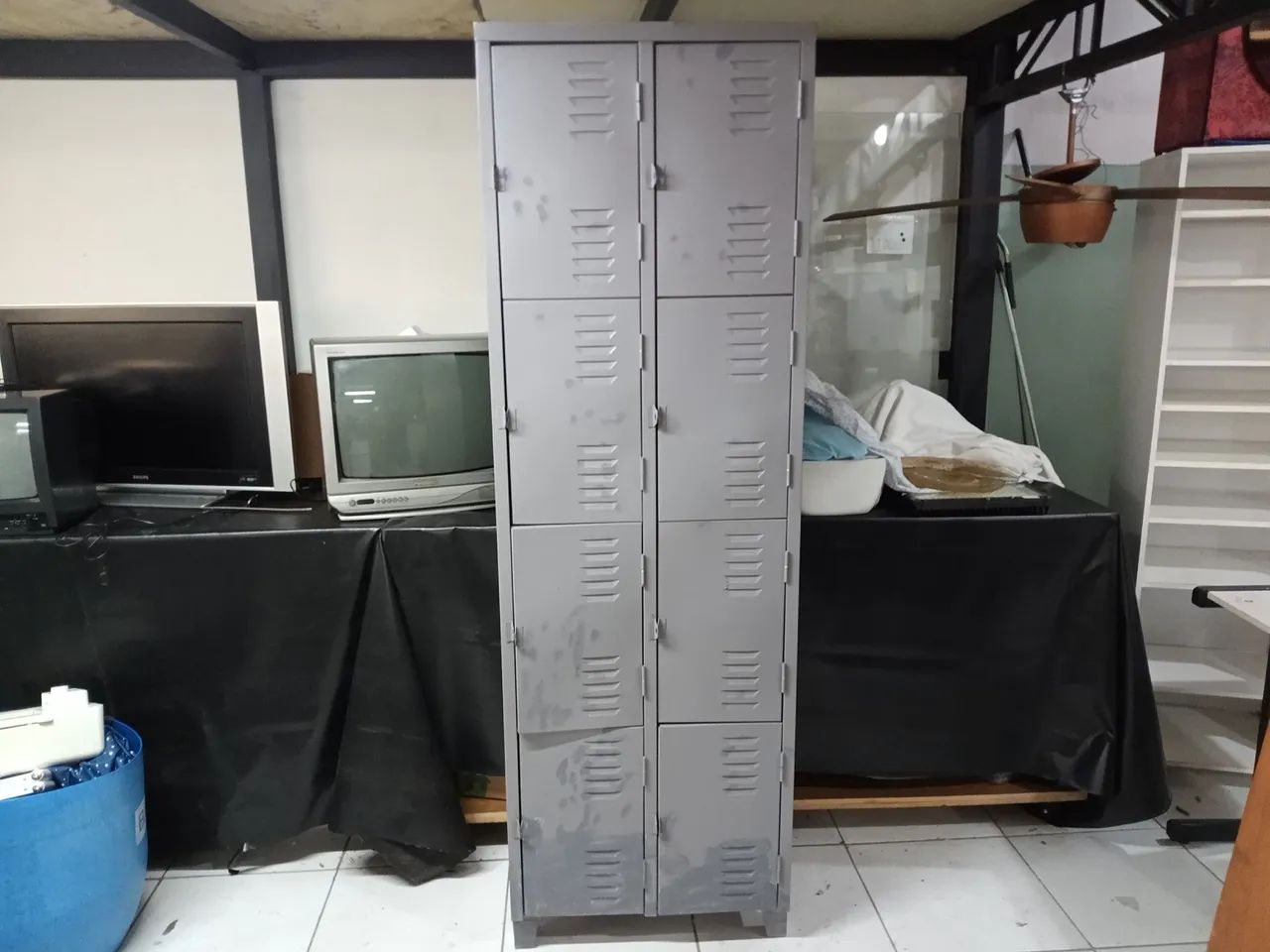Roupeiro de aço Guarda Volume C/8 Portas 