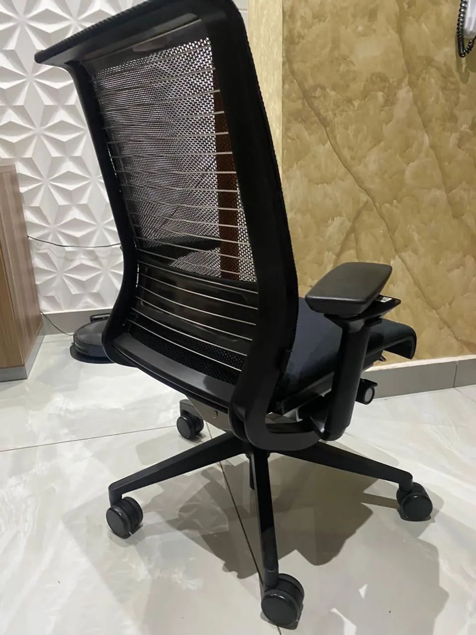 cadeira steelcase think v1 completa  - Foto 2