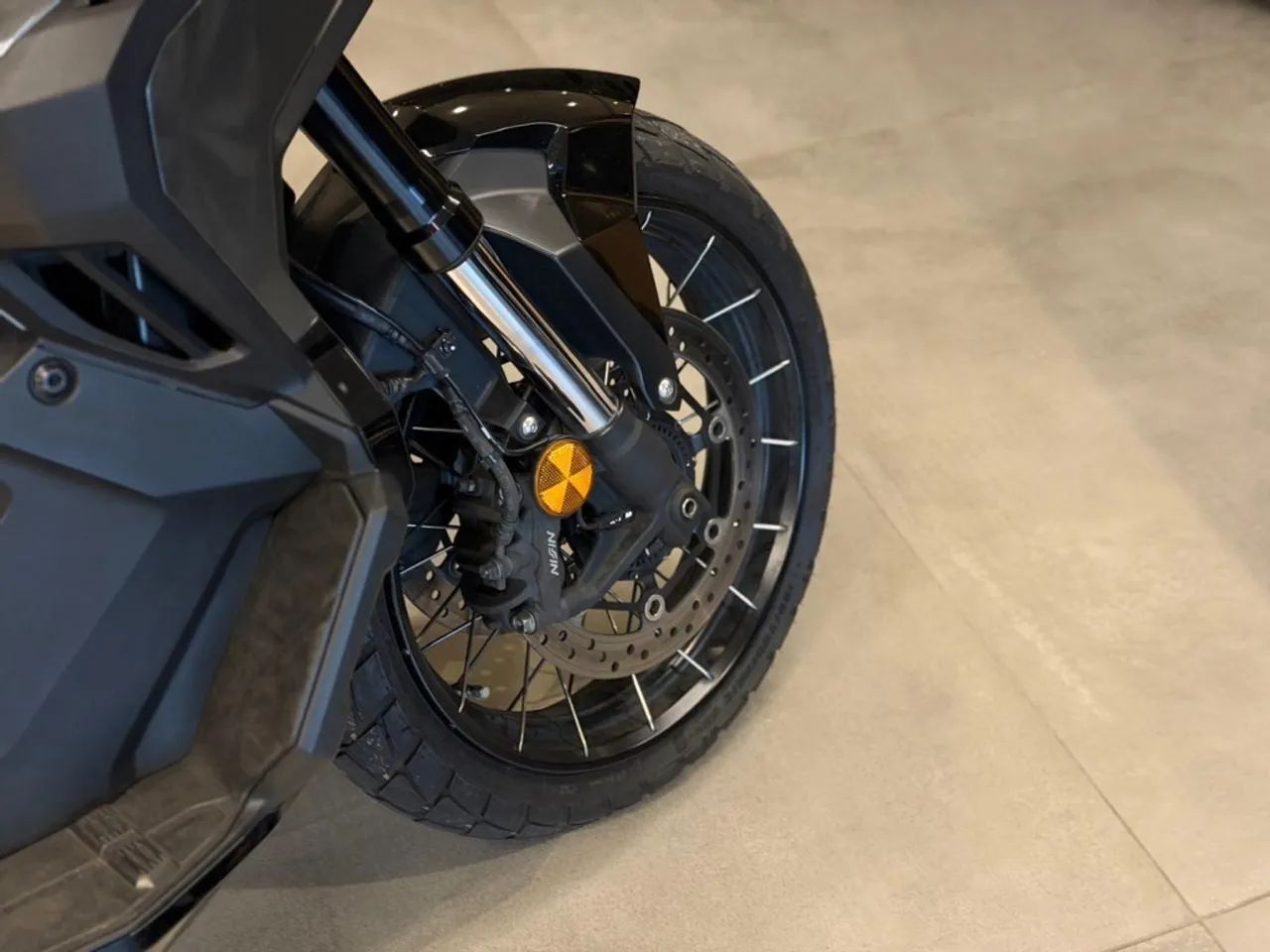 Honda X-adv 2025 - Foto 3