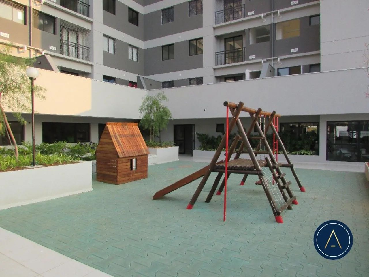 Apartamento | 2 dormitórios | 1 vaga | Varanda - Foto 4