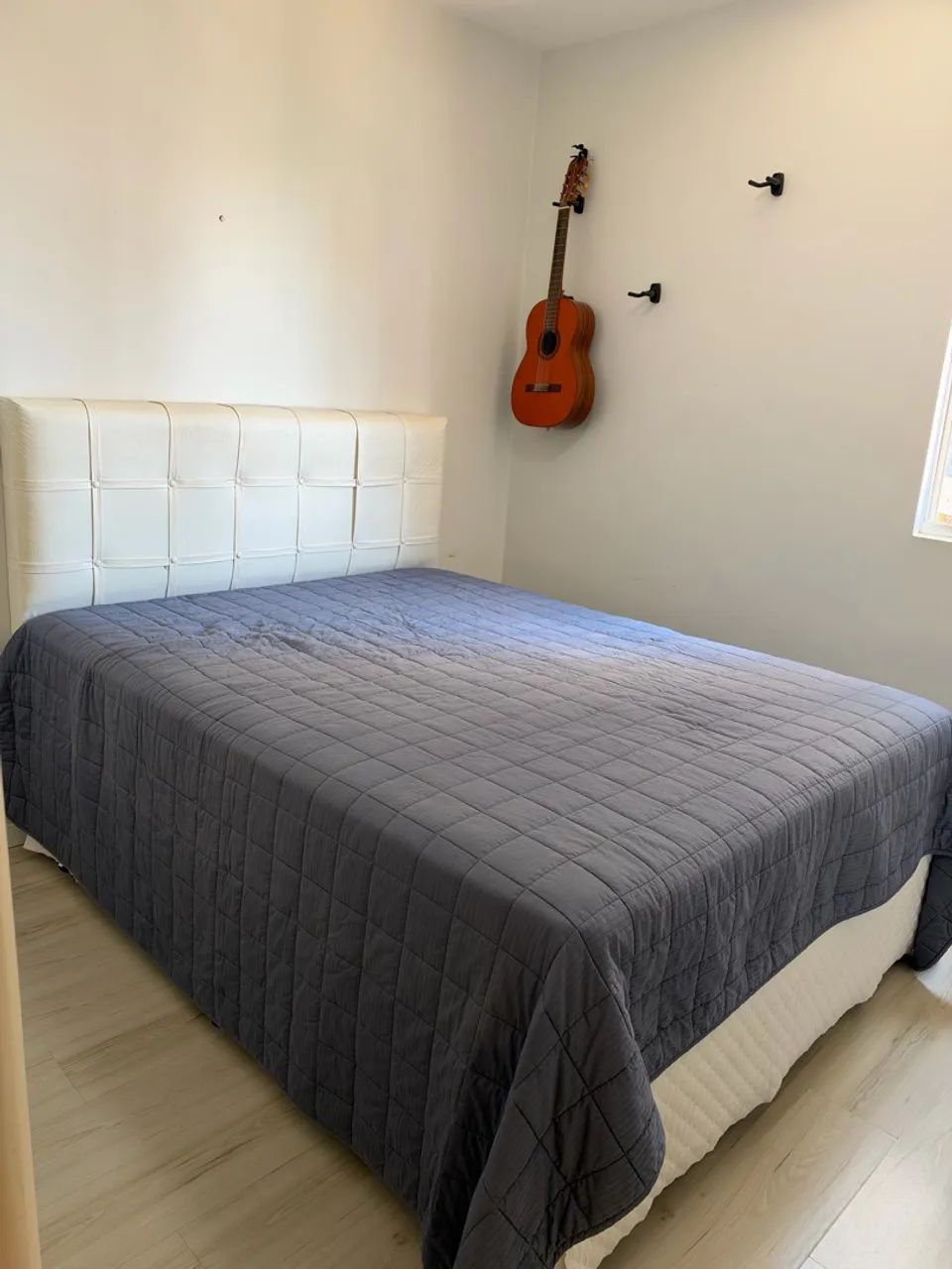 Cama Box Queen com cabeceira 