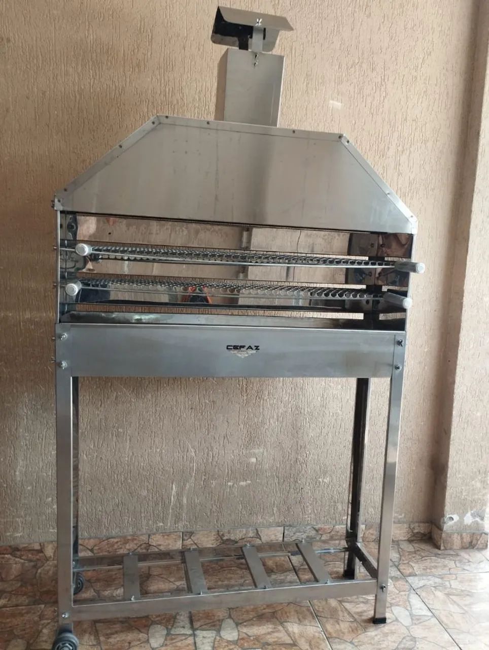 Churrasqueira para espetinho 