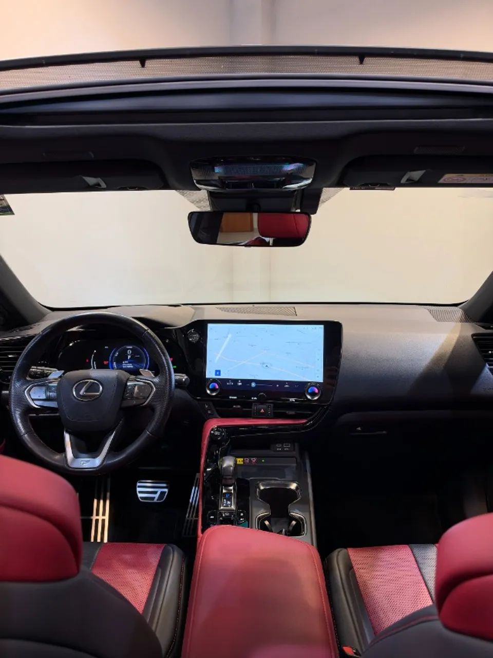 Lexus NX-350h F-sport 2.5 16V Aut. (hybrid), foto 14 de 20