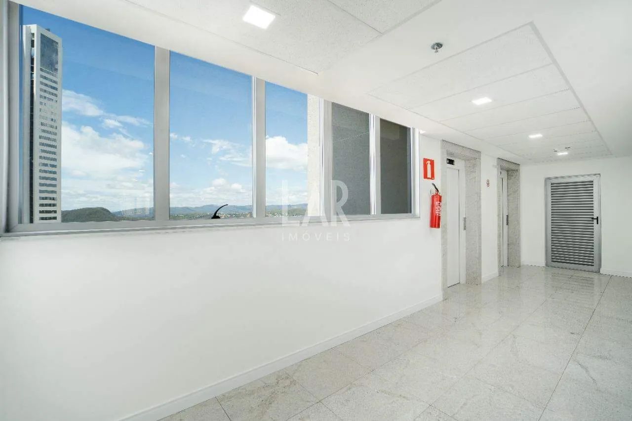 Sala de 170 m² à venda com 1 vaga de garagem no Vila da Serra - Foto 2