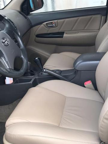 Vendo Hillux SW4 12/13 Diesel 5 Lugares - Foto 3