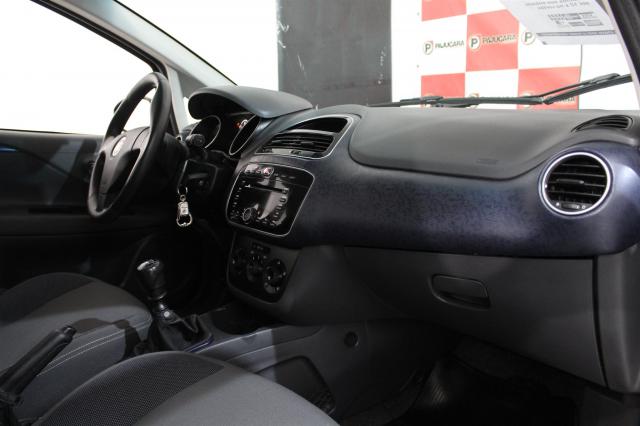 FIAT PUNTO 2013/2014 1.4 ATTRACTIVE 8V FLEX 4P MANUAL - Foto 3