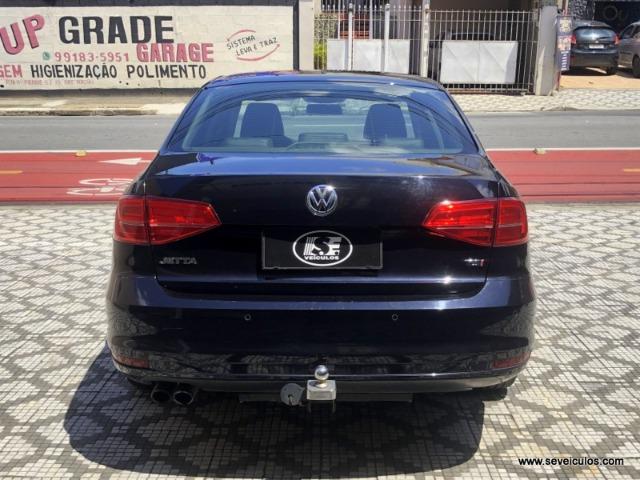 Volkswagen Jetta Highline 2.0 Tsi Tiptronic - 2016 - Foto 9