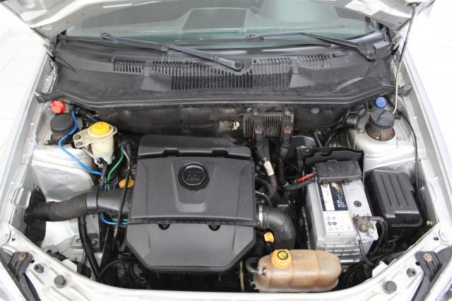 FIAT PALIO 2011/2012 1.6 TREKKING WEEKEND 16V FLEX 4P MANUAL - Foto 10