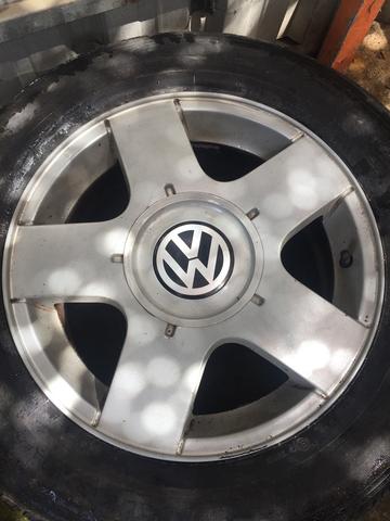 Jogo de roda 15 vw golf/bora filé original - Foto 4