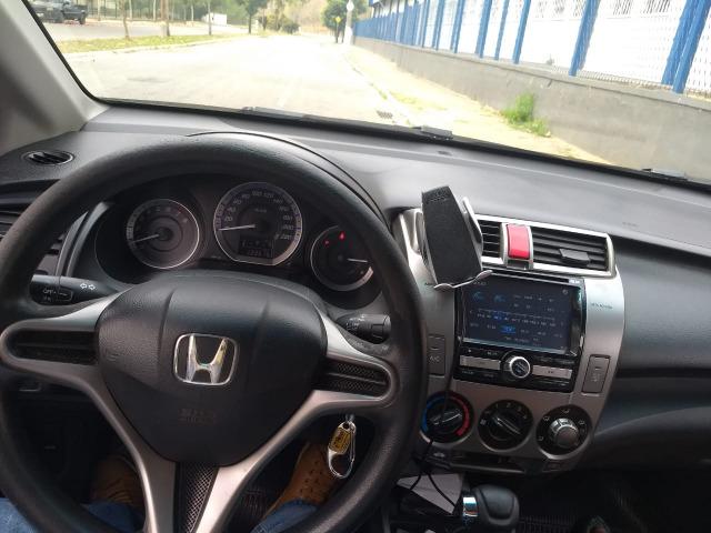 Honda City LX 1.5 2013 Novo - Com GNV 5ª - Foto 6
