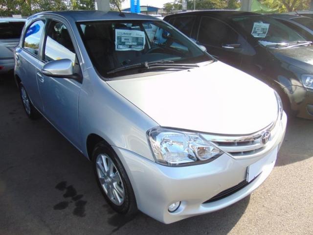 TOYOTA ETIOS 1.5 XLS 16V FLEX 4P 2017 - Foto 3