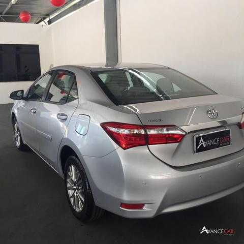 Corolla XEI 2.0 AT 2015 4 pneus Zeros - Foto 10
