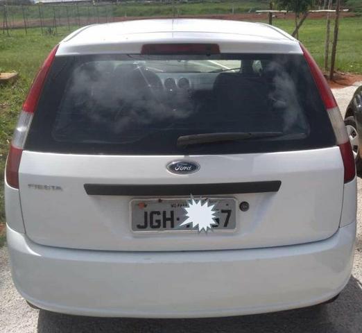 Ford Fiesta - Foto 4