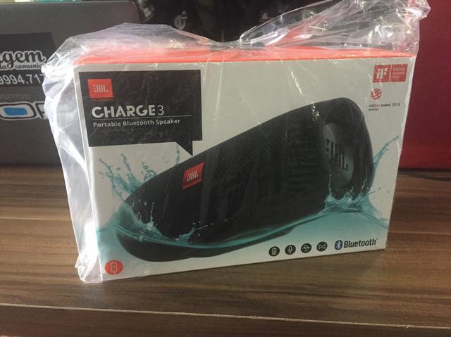 Caixinha de som jbl charge 3 originais !