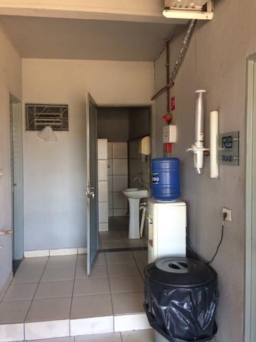 Área comercial - Foto 13
