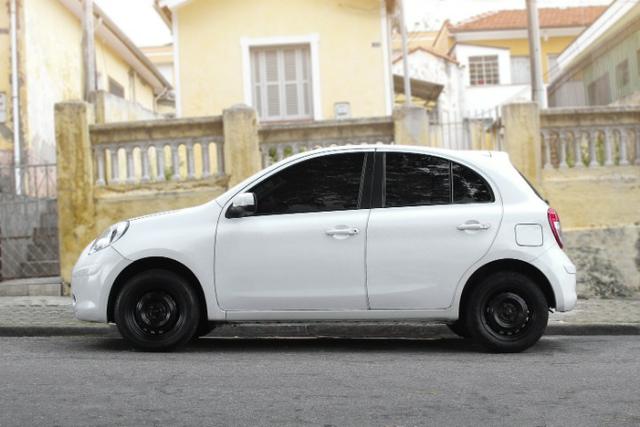Nissan March 1.6 S Flex Manual 2014 - Foto 5