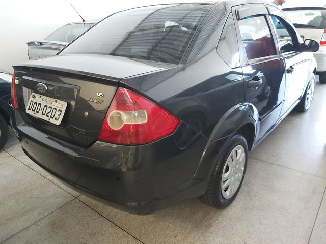 Fiesta Sedan 1.6 2005 completo!!! - Foto 4