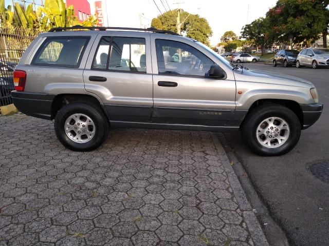 Grand Cherokke Laredo 4X4 4.0 4P - Foto 8