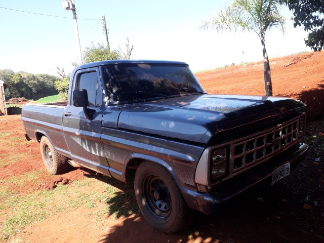 Ford f-1000