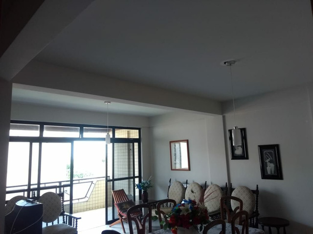 Grande apartamento para aluguel em Salinas. Ed. Bariloche. 4 quartos, s/ 3 suítes - Foto 8