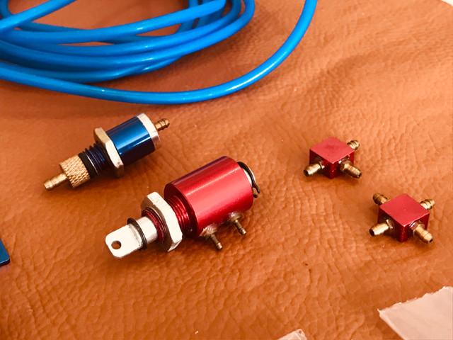 Trem de pouso retrátil pneumático para aeromodelos até 2.5kg - Foto 4