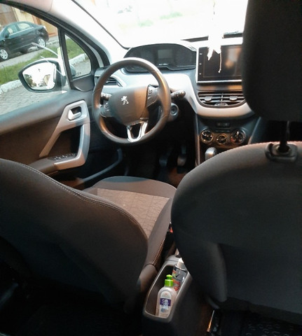 Peugeot 208 active pack 2019 - Foto 3