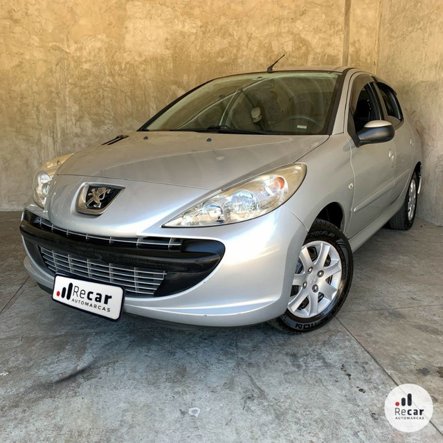 PEUGEOT 207 COM APENAS 42.000KM