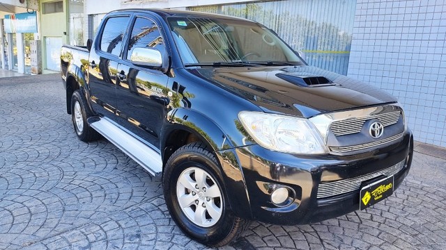 HILUX SRV 2010/2011 4X2 MANUAL
