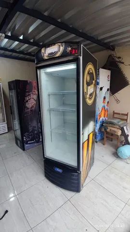 Vendo Cervejeira Metalfrio Semi nova 