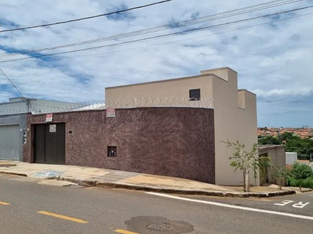 Captação de Casa a venda na Rua Pau Brasil, Loteamento Pep 12, Araxá, MG