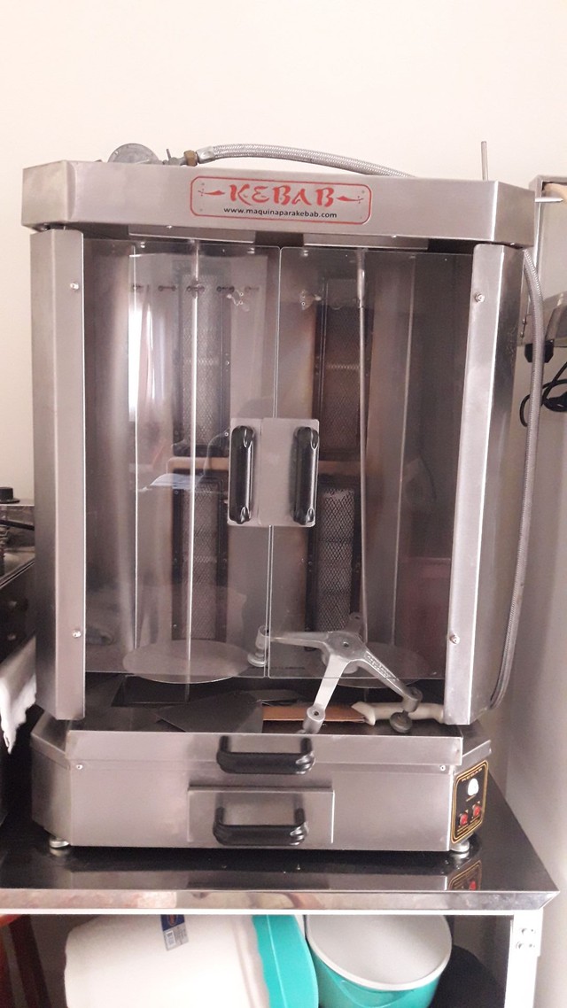 Máquina De Kebab Eléctrica 3 Quemadores 40kg Carne