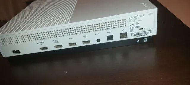 Microsoft Xbox One S 1tb (Usado) - Videogames - Piacatuba