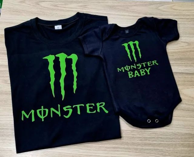 Camiseta preta personalizada