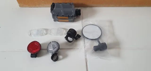 Pedal/Kit Segurança Olho de Gato Refletivos Bike Campainha Retrovisor - Foto 2