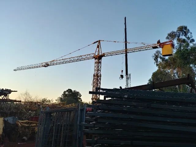 Gruas diversas - Foto 3