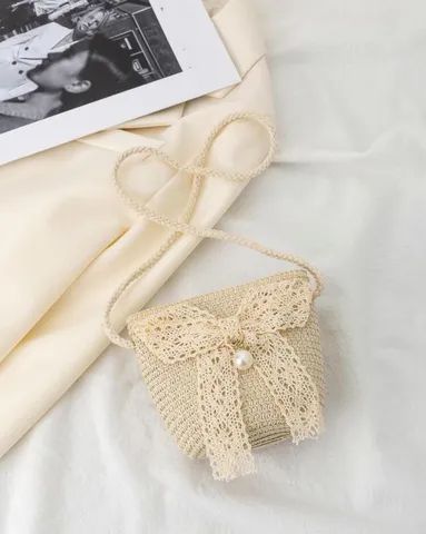 Bolsa em palha c laço 