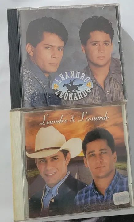 CDs Leandro & Leonardo, Chitãozinho & Xororó e Zezé di Camargo & Luciano - Foto 5