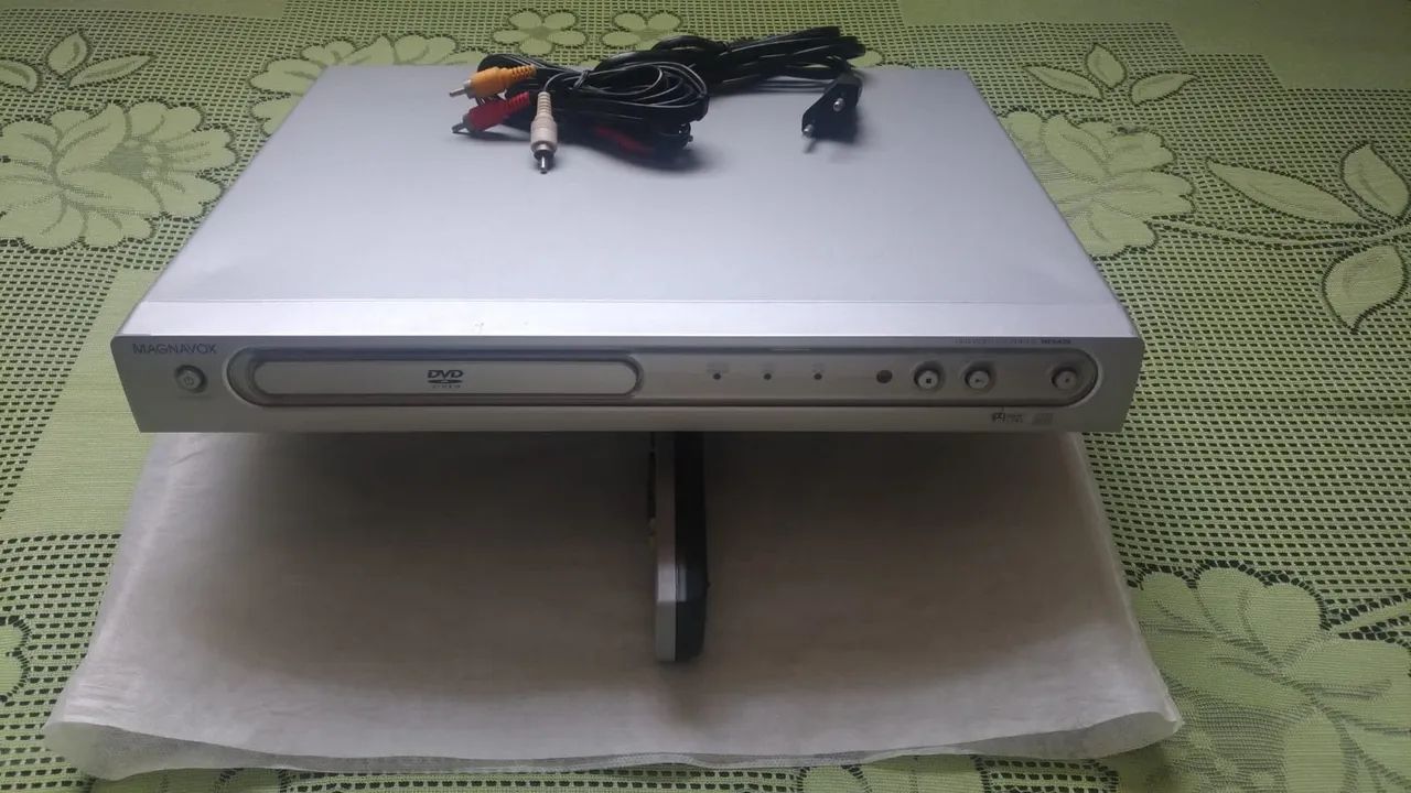 DVD PLAYER
