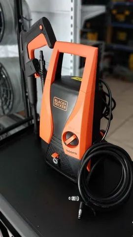  Lavadora de alta pressão 1500psi C/ Shampoozeira Black Decker - Nova - Foto 4