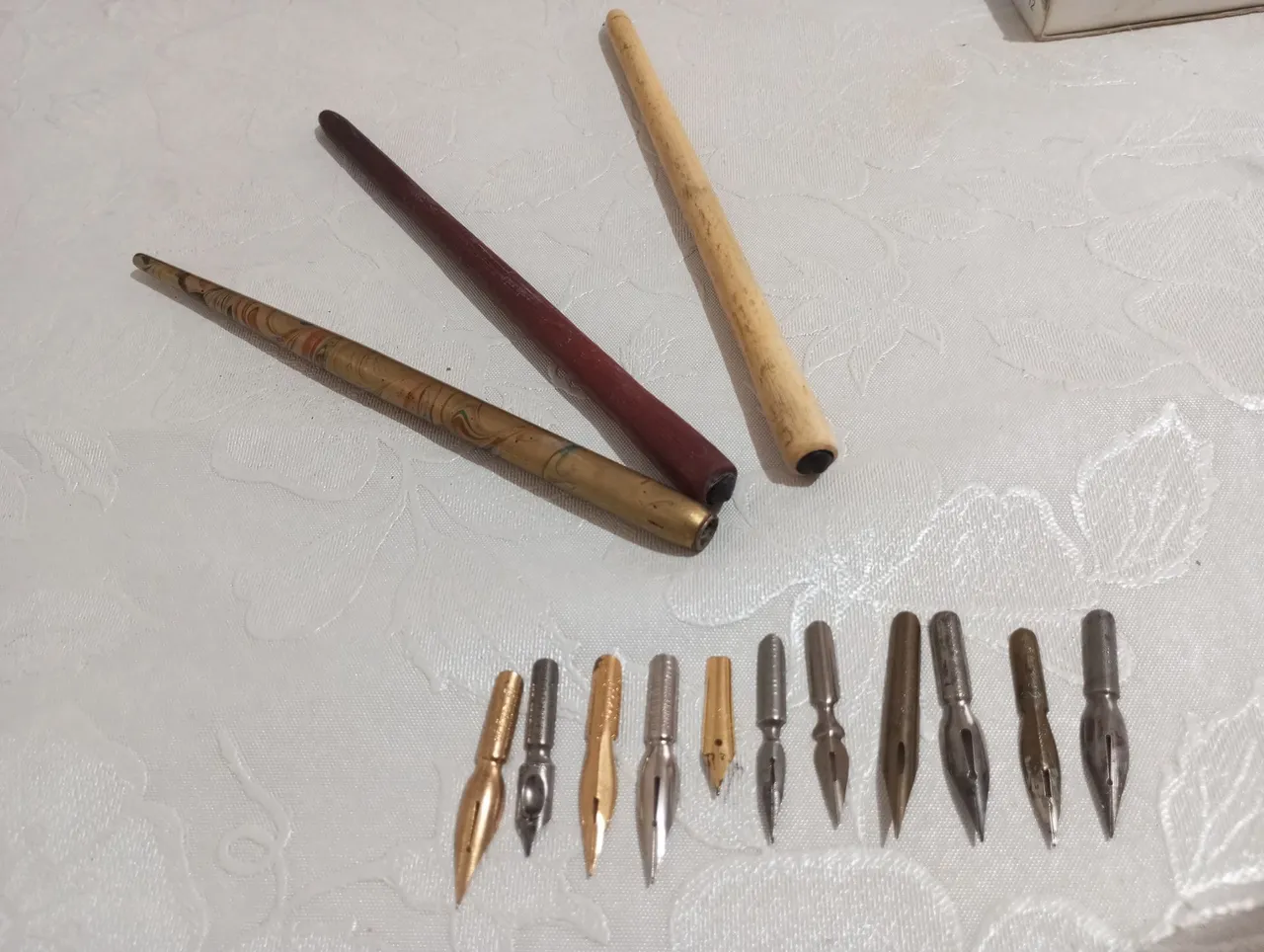 Caneta tinteiro/bico de pena