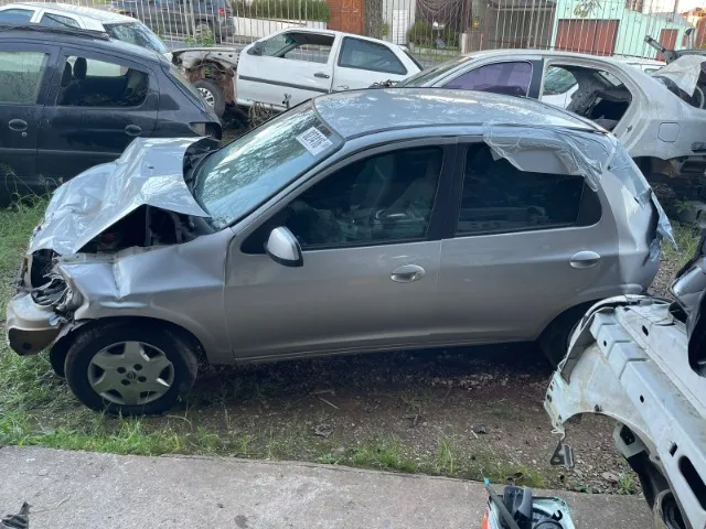 peças celta 2012 motor 1.0 vhce flex sucata para venda das peças