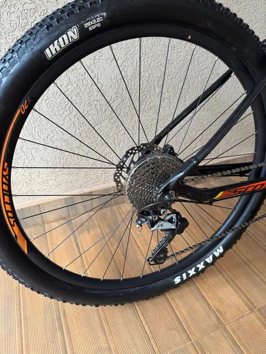Bicicleta Scott Scale 970 2018 + Capacete Scott - Foto 2