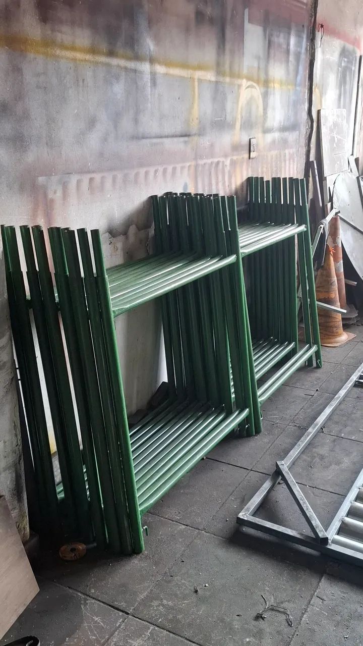 VENDO 70 PEÇAS DE ANDAIMES 1X1.  - Foto 4