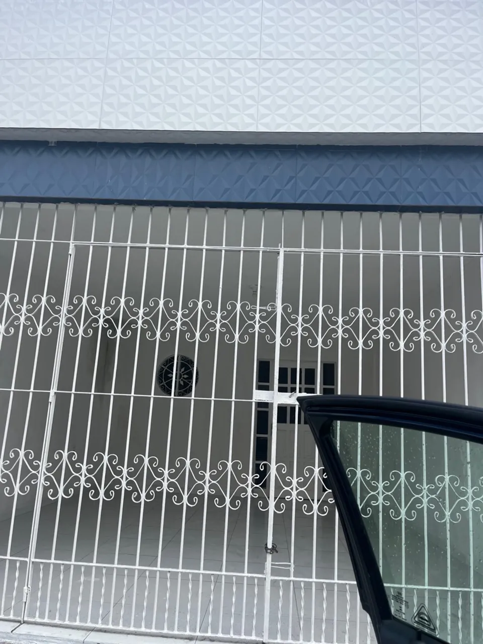 Alugo casa no bairro São José em Campina