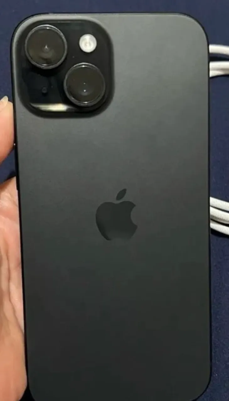 Troco iPhone 15 e PS4