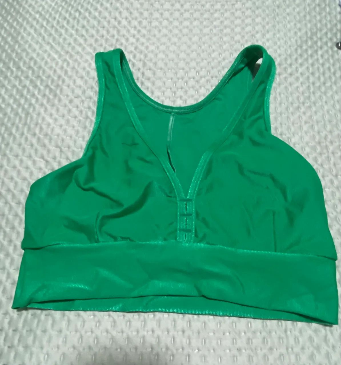 Conjunto de academia ( top único e bermuda G ) canelado  - Foto 3