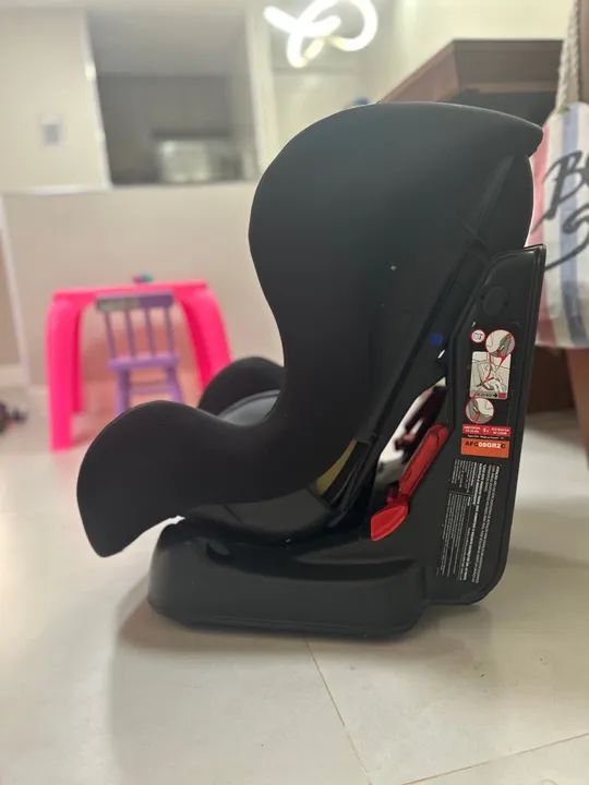 Vendo cadeirinha de bebê para veículos  