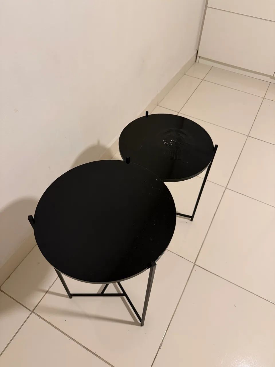 Round Corner Table, Metal + Black Wood (Set)64739713348097122