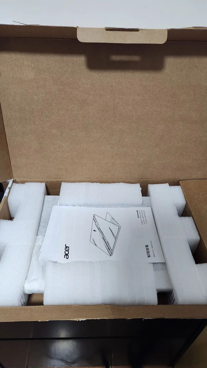 Nitro V15 Gaming Notebook64302734638850121