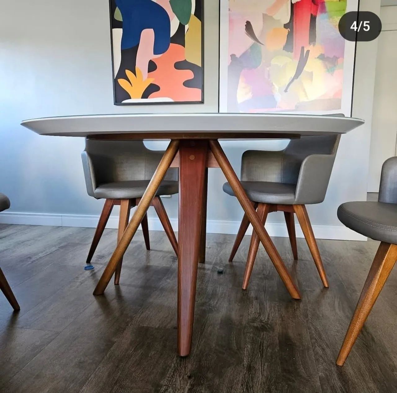 Mesa redonda com tampa de vidro branco - Estado de nova - Foto 5